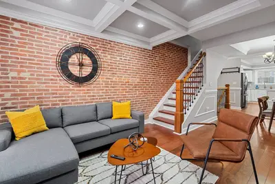 Image de Beautiful Townhome in Pigtown with Rooftop Deck