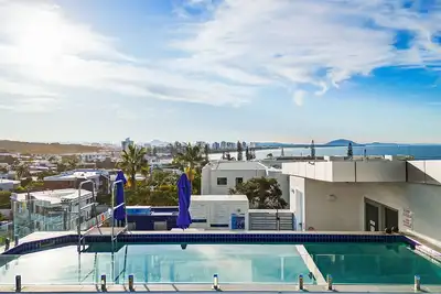 Image de Elysee Beachside 2 Bedroom Apartment