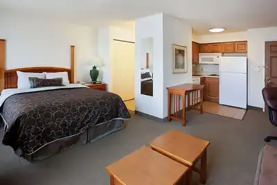 Image de Hike the Natural Bridge Caverns! 2 Spacious Units, Kitchen, Free Breakfast, Pool