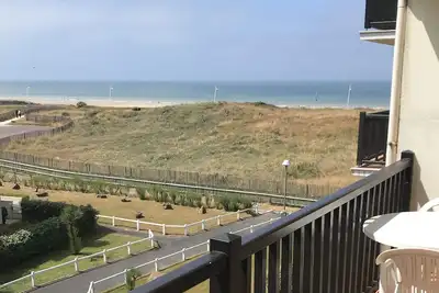 Image de Appartement 2 pièces magnifique vue mer! Résidence accès direct plage