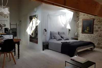 Image de Studio 4 \/ Kamer 4 - mit Badezimmer & Küche