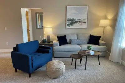 Image de *2br*Water Views*W+D*Walkable*Pool*Gym!