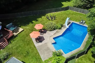 Image de Hv Spacious Retreat sleeps 13 w\/Pool & Hot Tub Low Fees