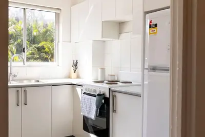 Image de Spacious & Bright With Ocean Views ~ Sunny Balcony