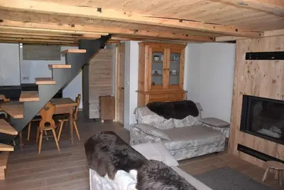 Image de Chalet, 200m du centre station, cheminée ou poêle à bois, télévision, 62m², Pralognan-la-Vanoise