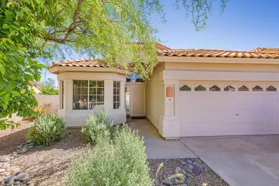 Image de Heatherglenn Velo - Comfortable Southwest Living