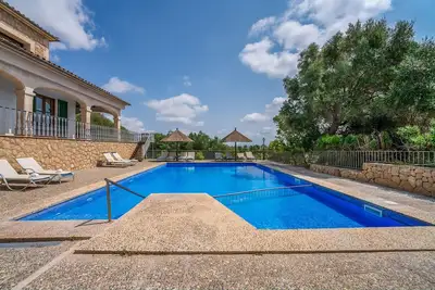 Image de Villa avec piscine privée et jolies vues à Sa Pleta à Majorque.