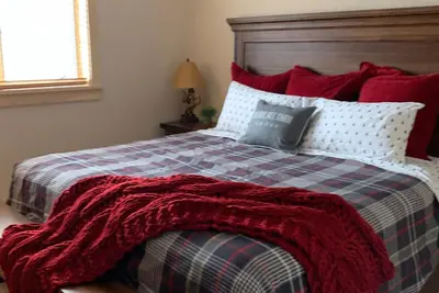 Image de High-end Ski/Golf retreat hot tub, fireplace, 4 bd rm, game rm.