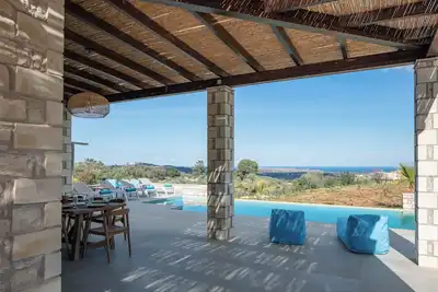Image de Brand new Villa with Private Pool, Ping-Pong & Bbq
