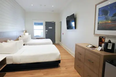 Image de The Colonial Hotel - Premium Double Queen
