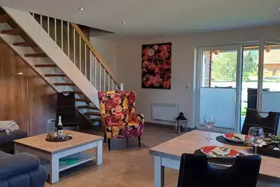 Image de Maison-Salle de bain privée séparée-Vue sur la campagne