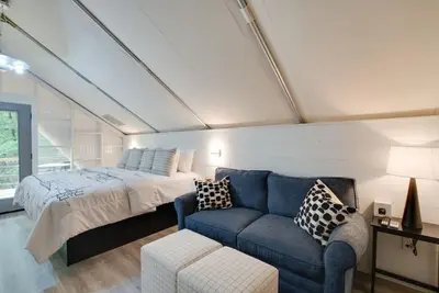 #12 Launch Pad Luxury Glamping Tent Space Theme