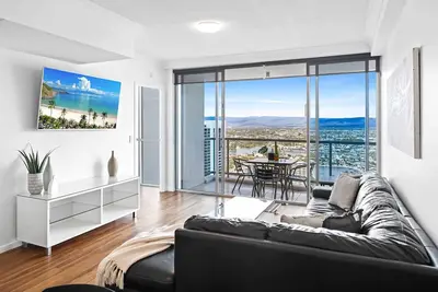Image de Chevron Renaissance Hinterland View