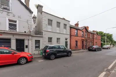 Image de Chic & Characteristic 2bd House - Irishtown