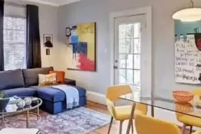 Image de Vibrant Dilworth 2br King Condo | Porch | Walkable