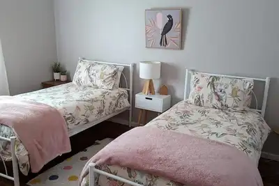 Image de Escape to and Relax @ The Quambatook Bush Retreat