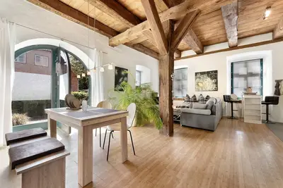 Image de Appartement \"Haus Förde Kanalpackhaus\" avec vue sur la mer, terrasse partagée et Wi-Fi