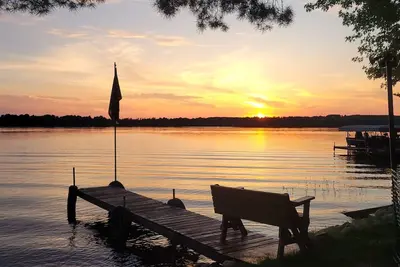 Image de Newly Renovated - Lakefront Cabin on the Historic Pike Lake Chain