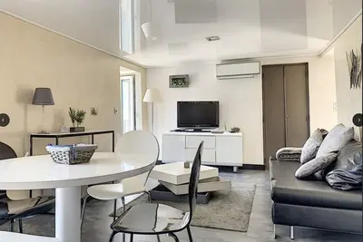 Image de Appartement surplombant la mer