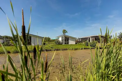Image de ✓ Rialto at Parc de IJsselhoeve ✓ Holiday home for 6 persons ✓ Located in Nieuwerkerk aan den IJssel (Zuid-Holland) ✓ Holiday park next to the IJssel ✓ Book directly through the park