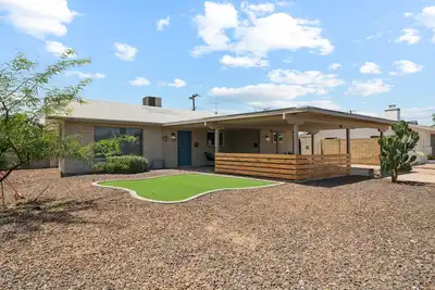 Image de Remodeled Gem w/ bocceball - 8 Minutes to Oldtown