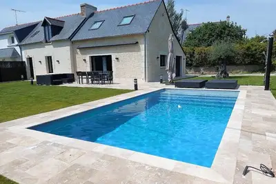 Image de Villa Gozforn avec piscine - plage Ă pied