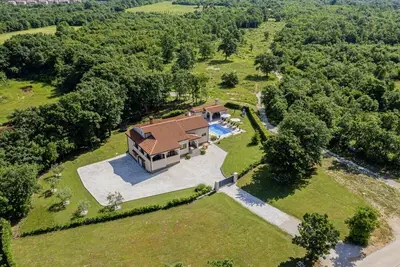 Image de Villa Božac in Cukrići - Haus für 6 Personen