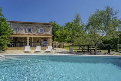 Image de Villa Octingenti in Marceljani - Haus fĂĽr 4-6 Personen