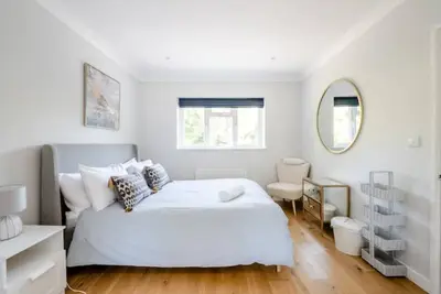 Image de Gem of Wimborne Dorset With Large Garden & Hot Tub