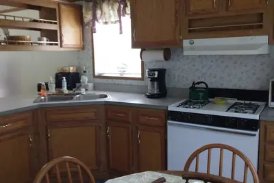 Image de Private, clean, and cozy North Sandy Pond retreat! Close to beach and marina.