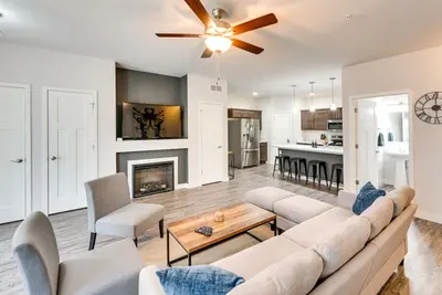 Image de Modern Wisconsin Vacation Rental w/ Fireplace