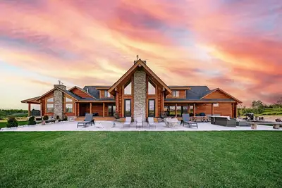Image de Luxury Log Cabin, Majestic Teton Views, Hot Tub!