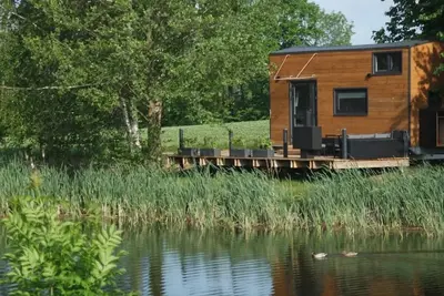 Image de TinyHousebeiDresden1 am Naturteich, Sächs. Schweiz