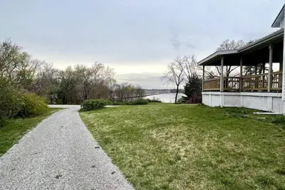 Image de Riverview Orchard 2: Master Suite Studio Style
