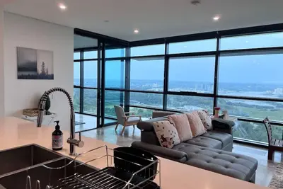 Image de High level Fabulous view 4Beds Apt in Olympic Park
