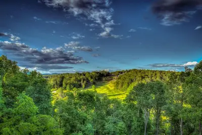 Image de Juniper Ridge - Mountain Luxury | River & Golf Views | Outdoor Living and Hot Tub