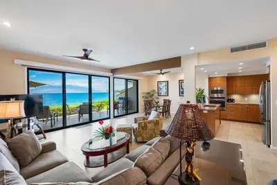 Image de Makena Surf | F111 | Beachfront Resort