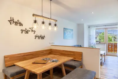 Image de Appartement 'Ferienwohnung Johanni' avec vue sur les montagnes, jardin partagé et Wi-Fi