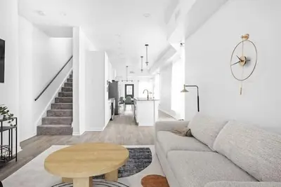 Image de Two CozySuites 3br - Arsenal Heights, Indy