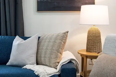 Image de Downtown Plymouth Historic Remodeled Home