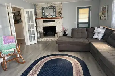 Image de Nana's House located in the Mo Ozarks close to many rivers for floating.