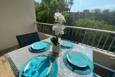 Image de Studio climatisé 4 personnes proche du centre Sanary