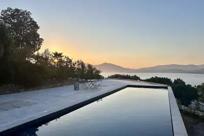 Image de L'Orangeraie - Maison avec vue pour 12 voyageurs
