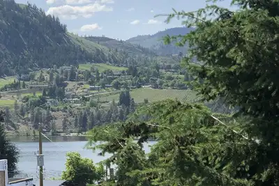 Image de South Okanagan Retreat - Lakeviews and Wine