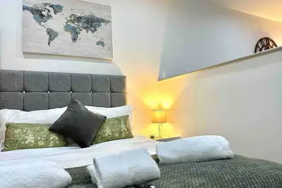 Image de York Street Central Pier Beach 1Bed G/F Apartment