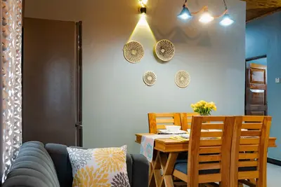 Image de Sleek, Beautiful  and Private Cottage