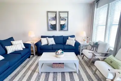 Image de 3 Pools + Gameroom & Beach Shuttle Near Bethany Beach!