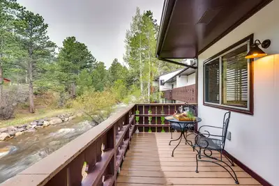 Image de Estes Park Condo Rental: Balcony w/ River Views!