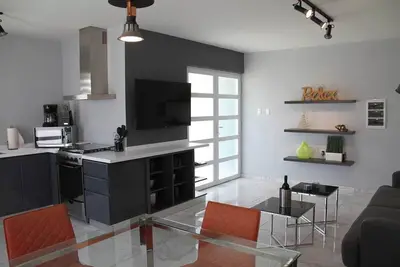 Image de Xevize Apartment 4-Modern-2bdr-1bth-perfect location