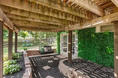 Image de Remodeled Immaculate Escape